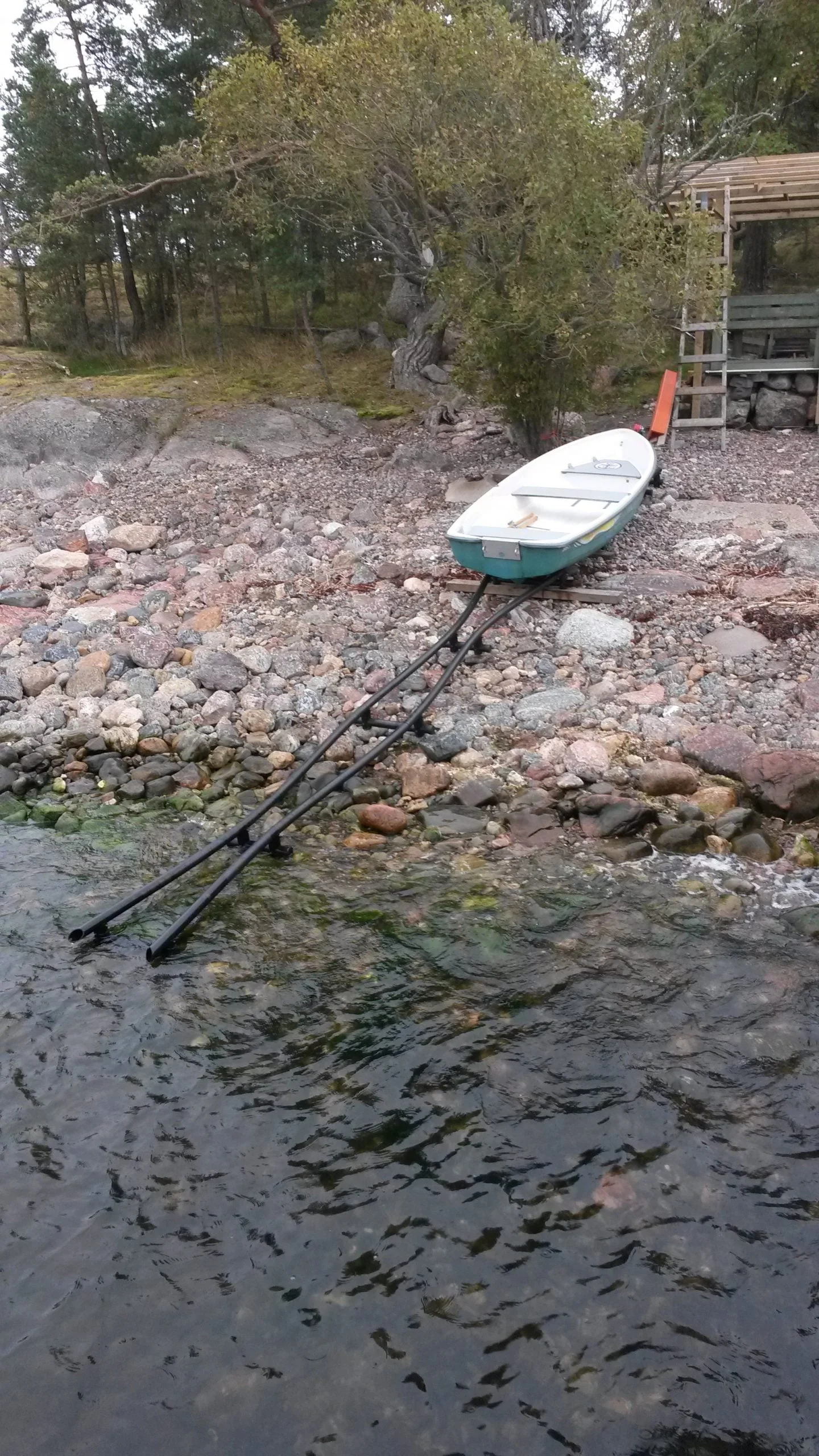 Roddbåtsdocka med vinsch - Bild 11
